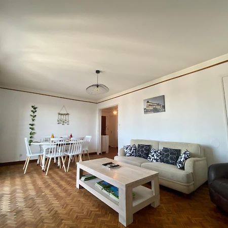 Le Buffel - Appartement 4 Chambres, Parking, Wi-Fi, Tram - 8Pers Montpellier Bagian luar foto