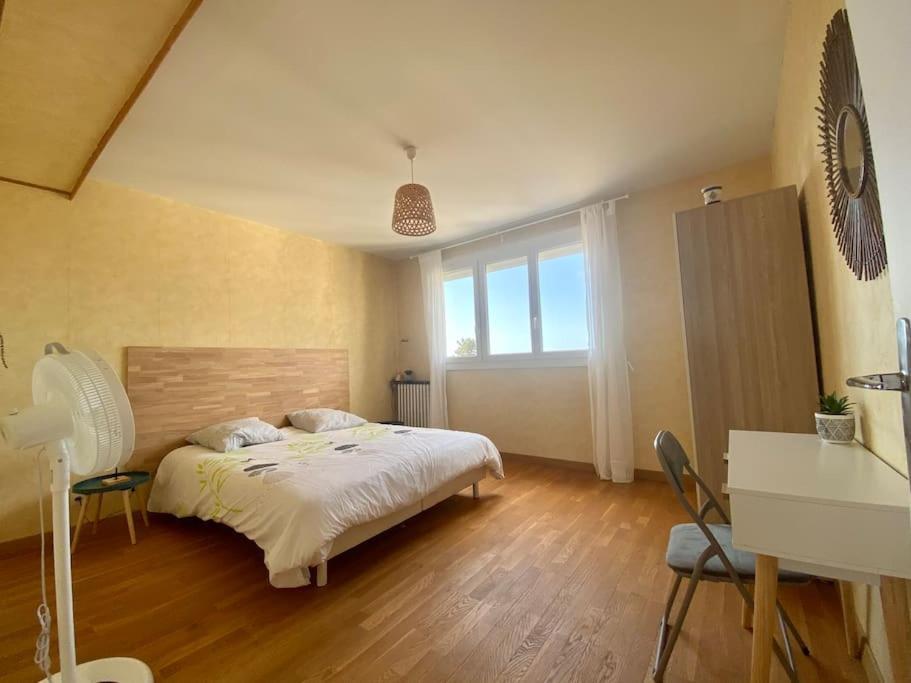 Le Buffel - Appartement 4 Chambres, Parking, Wi-Fi, Tram - 8Pers Montpellier Bagian luar foto