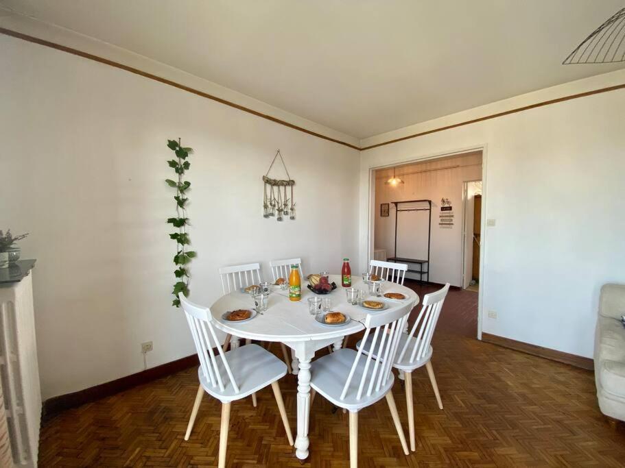 Le Buffel - Appartement 4 Chambres, Parking, Wi-Fi, Tram - 8Pers Montpellier Bagian luar foto